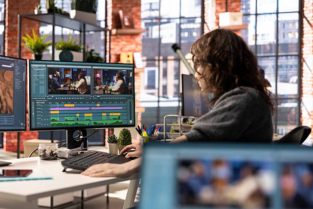 You are currently viewing Data-Driven Media: How Analytics Shape Content Strategy
